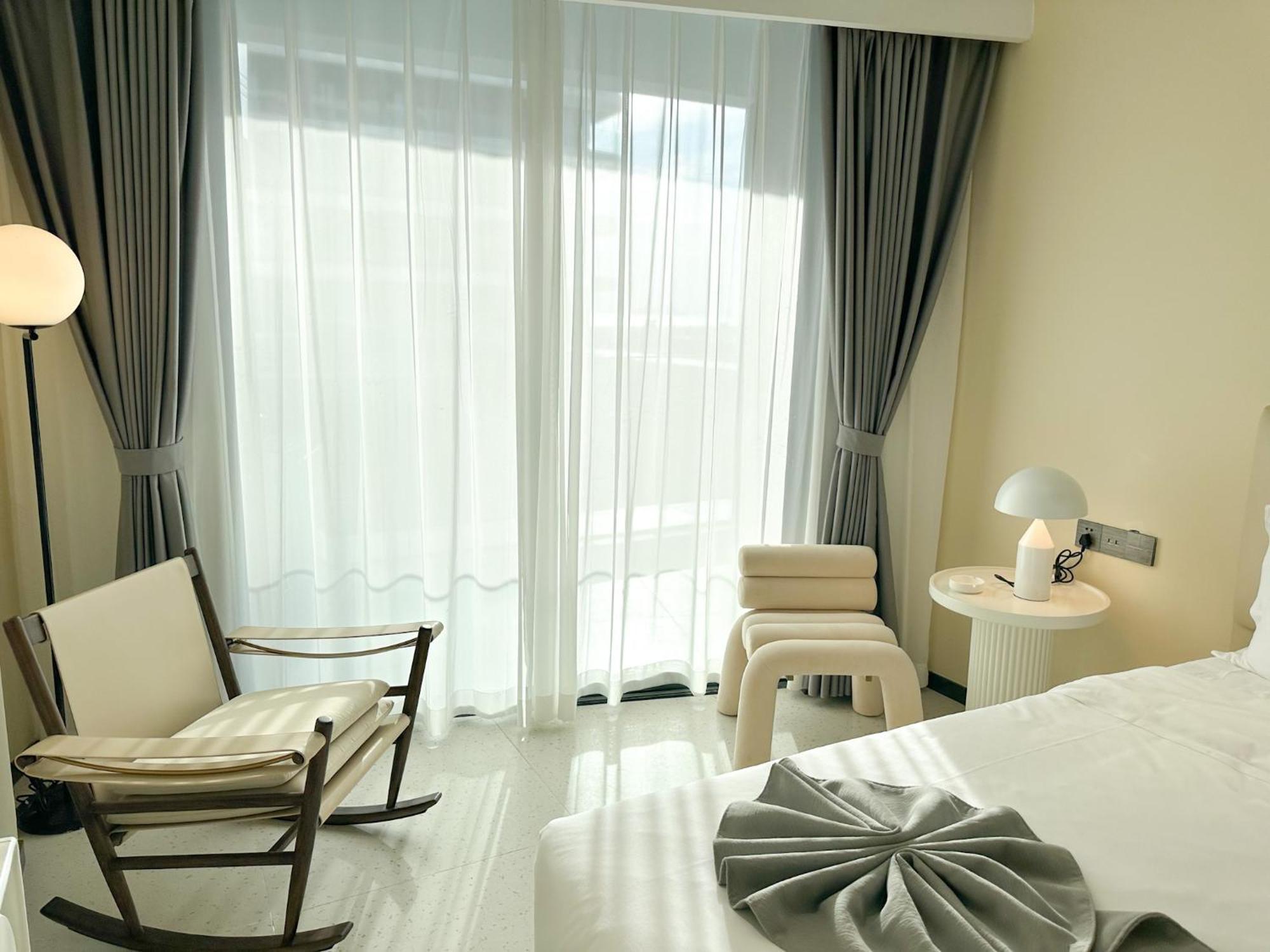 Ark Seaview Holiday Inn Sihanoukville Exterior foto
